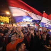 Paraguayos confían en el destino de sus familias, pero miran con recelo al Estado en manejo de tributos y eficiencia en la gestión pública solo el 22% confía en el presidente. El 71% dispuesto a tolerar un régimen autoritario si resuelve los problemas básicos: salud, justicia y educación.