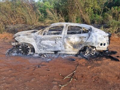 El vehículo utilizado en un atentado fue hallado incinerado en Fortuna Guazú, Amambay.