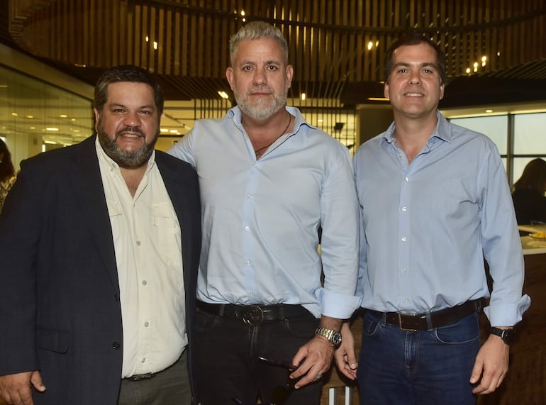 Mario Pereira, Darío Felipe Giménez y Francisco Peña.