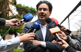 Ivan Cepeda, aspirante presidencial de Colombia. Es fílosofo y defensor de los derechos humanos.