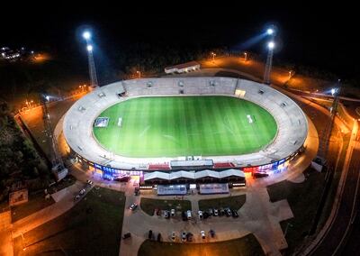 El nuevo estadio Villa Alegre, construido por la Entidad Binacional Yacyretá y administrado por la Liga Encarnacena de Fútbol.
