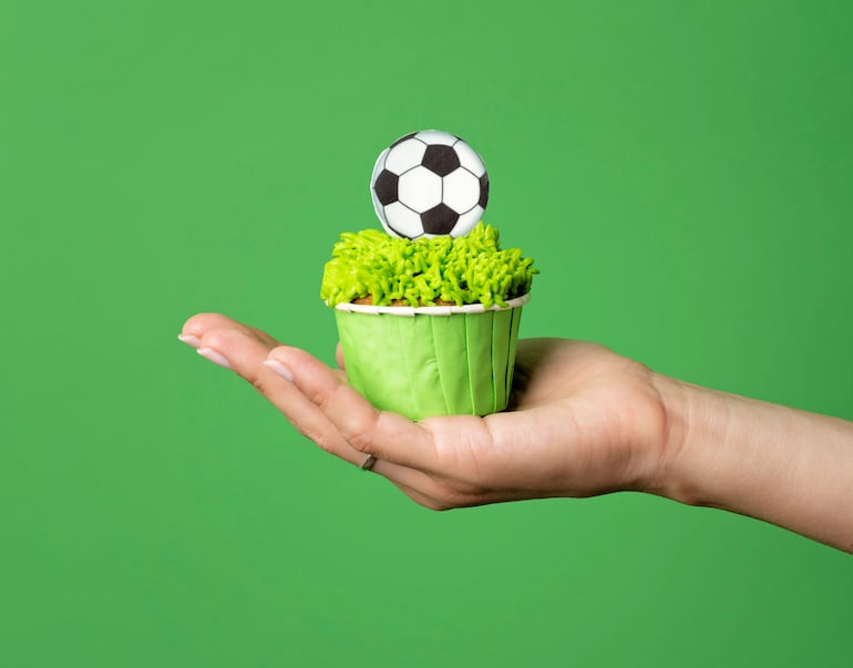 El tamaño y la complejidad del Mundial de fútbol 2026 multiplican la exposición a riesgos climáticos y medioambientales. Foto: Freepik/EFE.