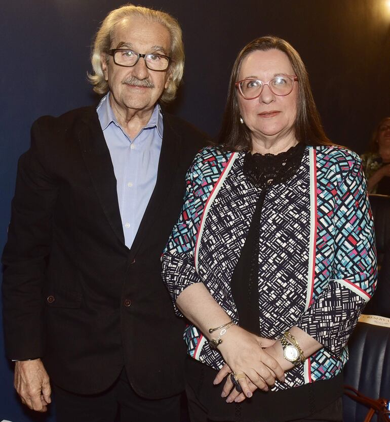 Luis y Mónica Schuvartzman.