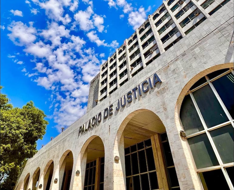 PGN 2027: CSJ pide US$ 57 millones más para 941 nuevos cargos y ajustes salariales para unos 8.000 funcionarios