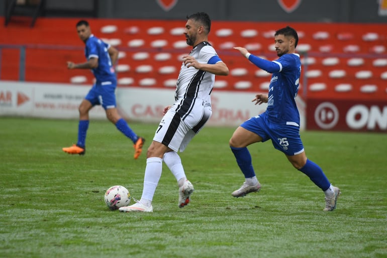 Tacuary y Sol de América empataron 1-1 por la fecha 16 de la División Intermedia.