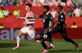 Ivan Perisic y Amir Murillo, de Croacia y Panamá, respectivamente, en la disputa del balón, en el juego de la segunda fecha del Grupo L del Mundial 2026.
FIFA