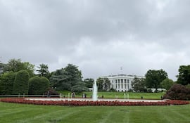 Fotografía que muestra un jardín de la Casa Blanca.