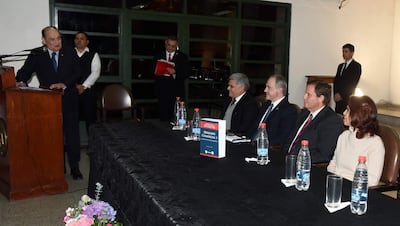 Se realizó la presentación del libro “Derecho Comercial I”, de los profesores Bonifacio Ríos Ávalos, Fernando Andrés Beconi Ortíz y Aldo Javier Rodríguez González, en el Aula Magna de la Facultad de Derecho y Ciencias Sociales de la Universidad Nacional de Asunción.