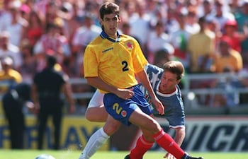 Andrés Escobar Saldarriaga, asesinado por un sicario contratado para su muerte después del partido en el que accidentalmente marcó un gol en su propia meta en el Mundial de Estados Unidos 1994 frente a Estados Unidos.