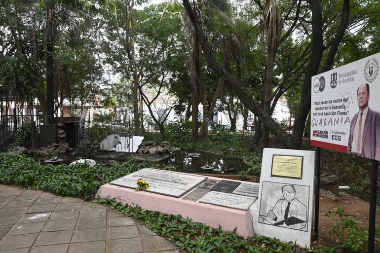 José Asunción Flores plaza guarania homenaje