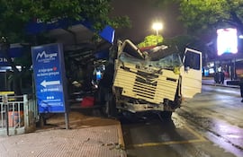 El percance ocurrió en plena zona céntrica, a metros de la zona primaria de Ciudad del Este.