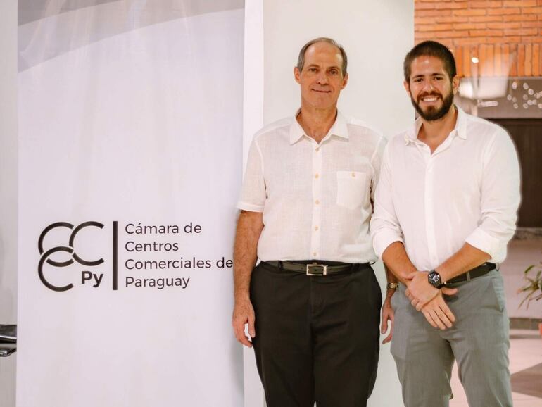 Autoridades del CCCPy, Jorge Mendelzon y Andrés Kemper, presidente y vicepresidente, respectivamente.