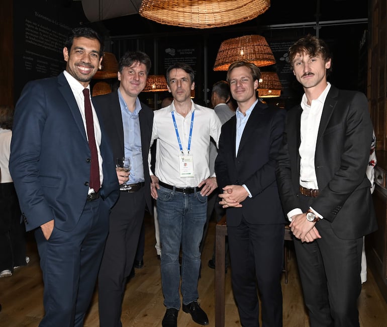 Manuel León, Julien Vanhooydonck, David Traizet, Stanislas de La Rivière y Félix Maubert. 