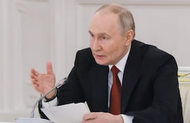 El Kremlin anunció este viernes que Rusia ha retomado los contactos con Estados Unidos tras analizar el nuevo plan de paz.