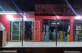 El asalto ocurrió frente a una bodega donde las víctimas fueron alcanzadas por los maleantes.