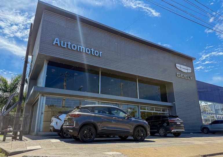 Geely, representado por Automotor en nuestro país, reafirma su visión de ofrecer entornos premium que trascienden la simple exhibición de vehículos.