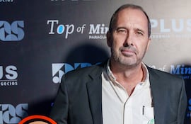 Orie Toews Friesen, gerente de la Región Oriental de la Cooperativa Chortitzer, recibió el premio para Trebol en el Top Of Mind 2026.