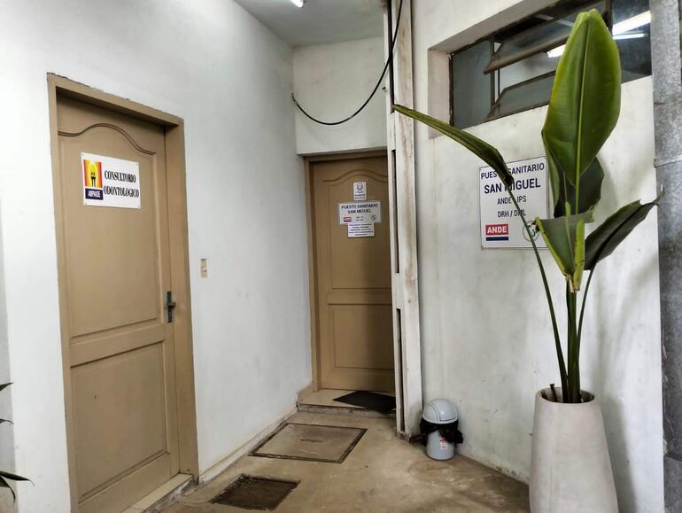 Puesto Sanitario San Miguel del IPS, ubicado en la sede Central de la ANDE.