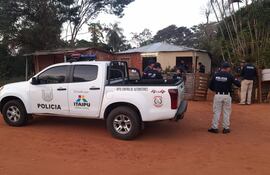 Allanamiento en Capiatá por caso de robo de vehículos.