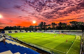 El estadio Luis Salinas del 12 de Octubre de Itauguá albergará el duelo entre Sportivo Trinidense y Cerro Porteño, por la duodécima ronda del torneo Clausura 2026.