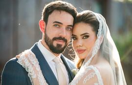 La boda de Vanessa Dávalos y Ale Rahal.