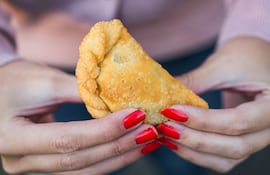 Empanada frita.