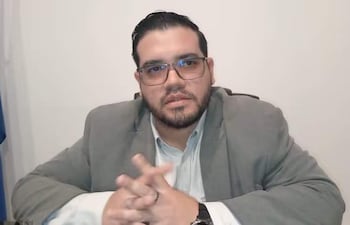 El intendente de San Roque González, Emmanuel Morán Leguizamón