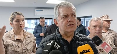 apunta a decisiones judiciales.
El ministro del Interior, Enrique Riera, cuestionó el escaso uso de tobilleras electrónicas y apuntó a las decisiones judiciales.