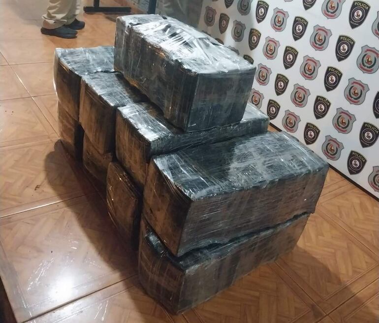 Las evidencias fueron trasladadas a la Dirección de Policía de Alto Paraná.