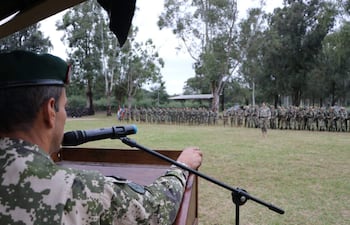 Militares