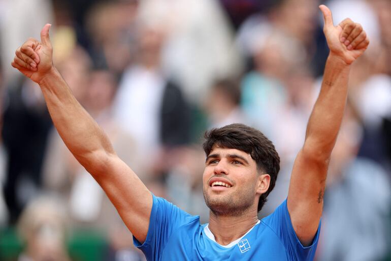 Alcaraz impone su condición de campeón