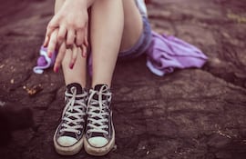 Los adolescentes con bulimia nerviosa a menudo se preocupan por el peso y la forma del cuerpo, así como por una imagen corporal distorsionada.