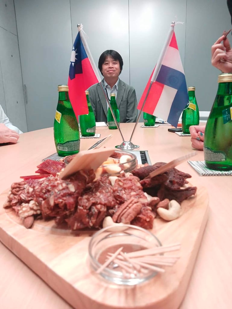 Tienda boutique de Taiwán, llamada Thomas Meat, vende carne paraguaya a precios premium.