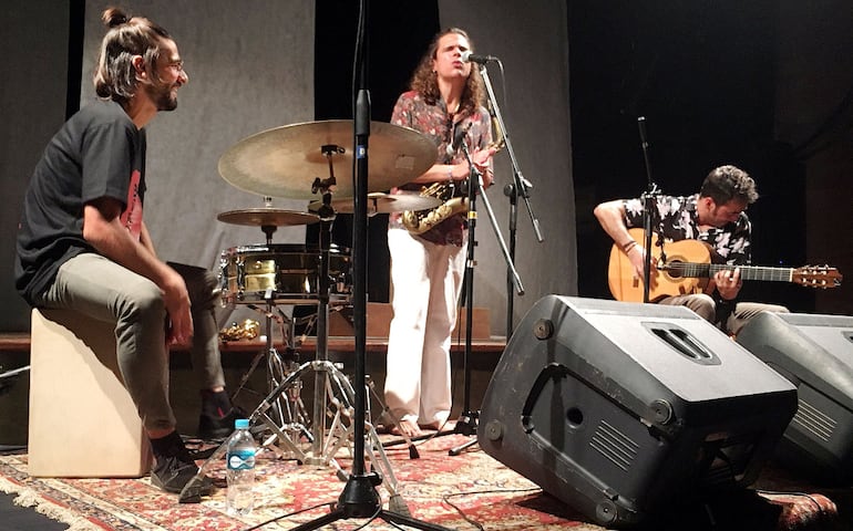 Adrián Trujillo, Antonio Lizana y José Manuel León, durante la presentación que ofrecieron en el auditorio del Centro Cultural de España Juan de Salazar.