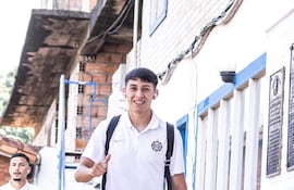 Alexis Cantero, defensor de Olimpia que iría al Orenburg de Rusia.