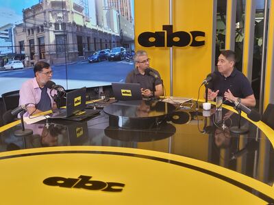 Senador Eduardo Nakayama.