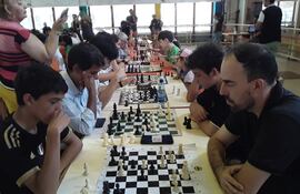En el torneo por parejas del Mbiguá se podrán dar atractivos enfrentamientos de niños contra adultos