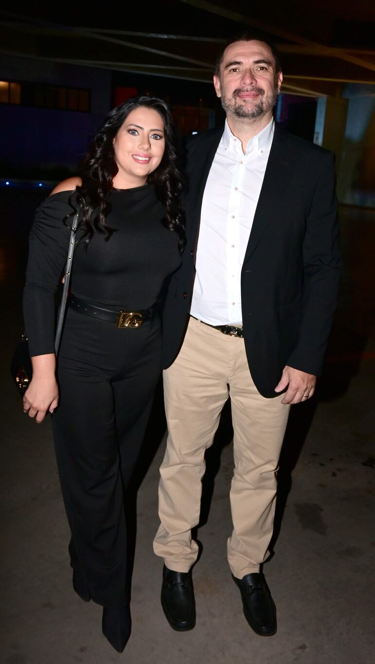 Dahiana Ferrari y Raúl Gavilán.