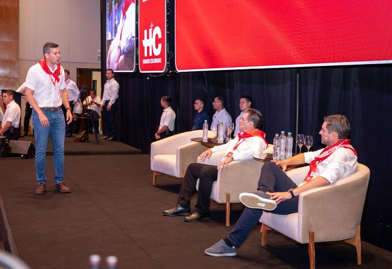 Cartes y Peña piden “concordia” ante desbande y pobre gestión e imponen a Alliana