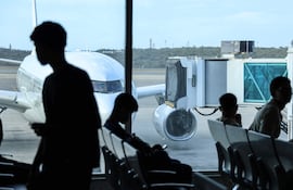 Tickets más caros: trepa el costo del combustible de aviación. (imagen ilustrativa)