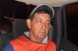 Mario Rafael González Rojas fue detenido al caer la tarde de hoy por agentes policiales de homicidios cuando vendía limones en Mariano Roque Alonso.