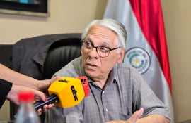 El senador Ignacio Iramain.