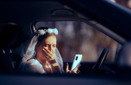 Mujer sufre el día de su boda.