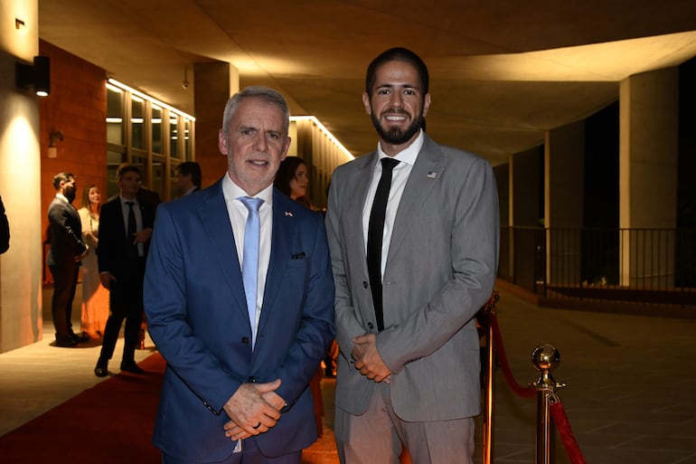 Carlos Espínola y Andrés Kemper. 
