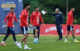Gustavo Alfaro, entrenador de la selección de Paraguay.