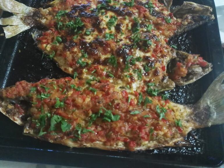 menú de pescado en Ayolas