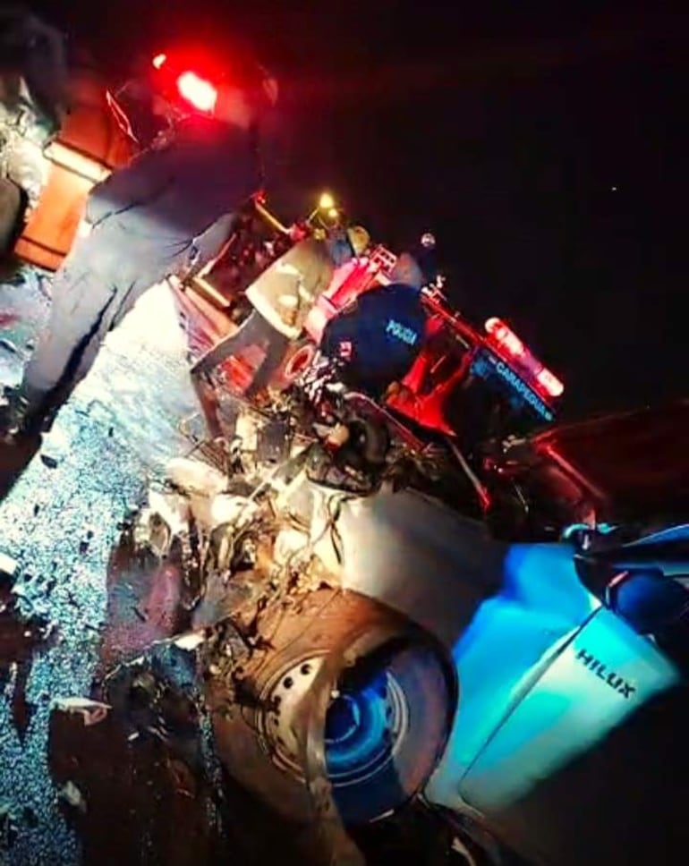 El conductor de la camioneta Toyota Hilux involucrada en el accidente dio positivo al alcotest.