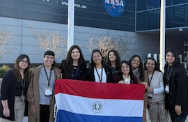 Paraguayas en la Space Exploration Educators Conference en Houston, Texas, EE.UU.