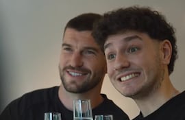 El futbolista neozelandés Tim Payne y el influencer argentino Valentín “Valen” Scarsini concretaron un esperado encuentro en persona.