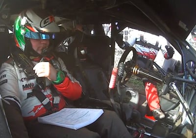 El interior del Toyota GR Yaris Rally1 del japonés Takamoto Katsuta.